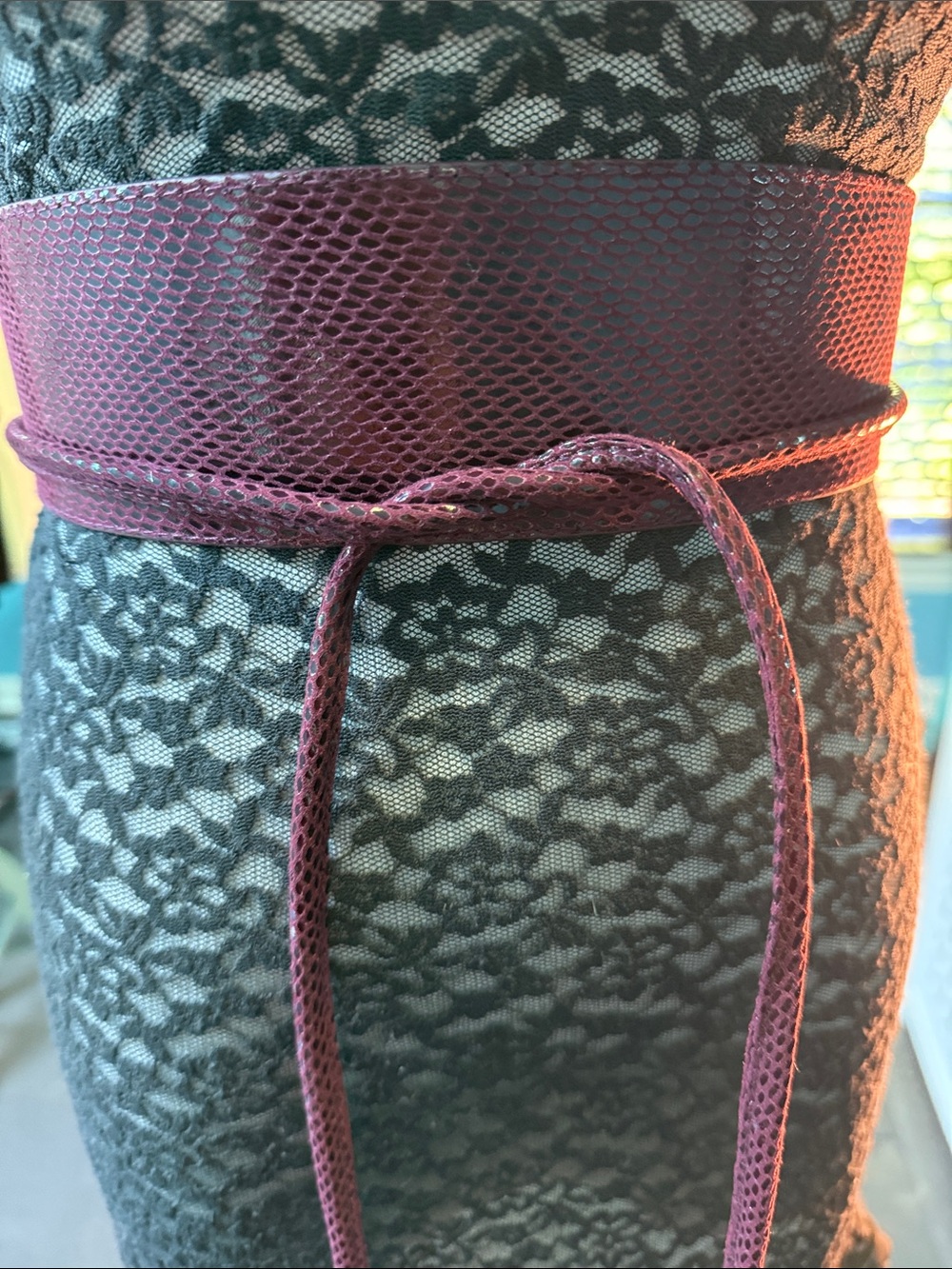 White House Black Market Burgundy Suede Obi Tie Belt - Picture 3 of 4